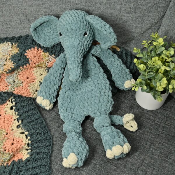 Elephant Lovey - Image 4